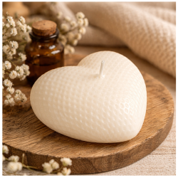 Świeca sojowa serce 7.5x6.5x3.5 dekoracyjna biała naturalna ozdobna prezent